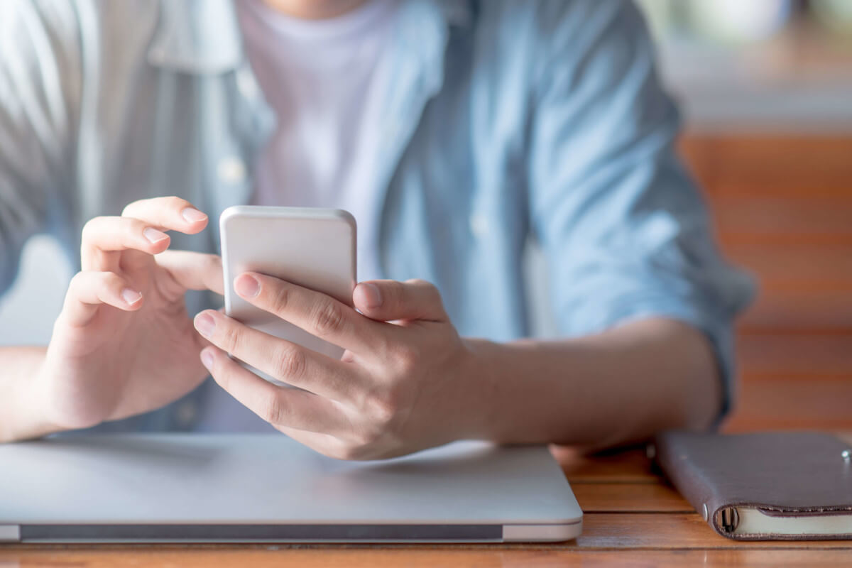 スマホでチェックリストを作成する人